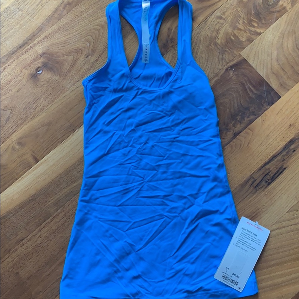 Lululemon cool racerback size 2 blue tank top